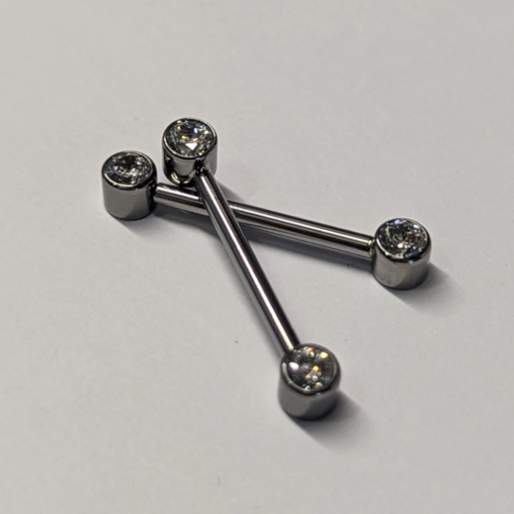 Piercing Barbell - Titane F136 Gamme Hand Ink - Barbell avec pas de vis interne sertie de 2 strass*