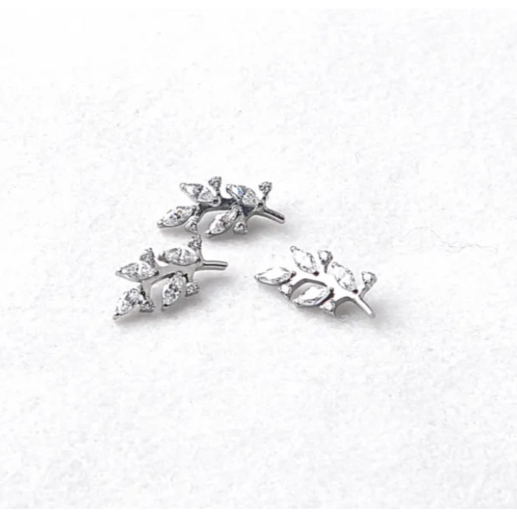 Embout Piercing - Titane F136 Gamme Hand Ink - Embout 180 en titane f136 avec pas de vis interne