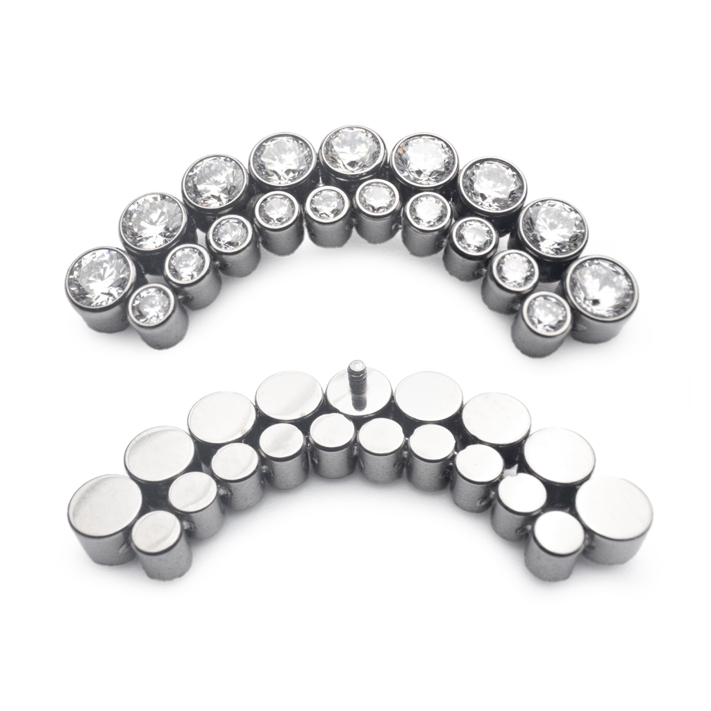 Embout Piercing - Titane F136 Gamme Hand Ink - Embout 271 en titane f136 avec pas de vis interne 0,9 mm pour piercing 1,2 mm courbe strass 22 mm*