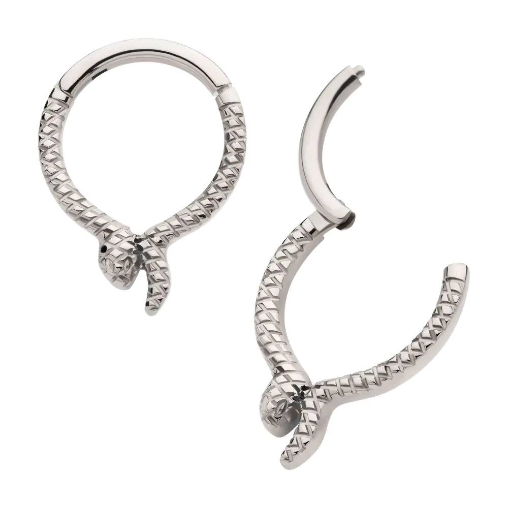 Piercing Anneau - Titane F136 Gamme Invictus - Anneau 4 avec fermeture à charnière serpent 1,2 x 8 mm*