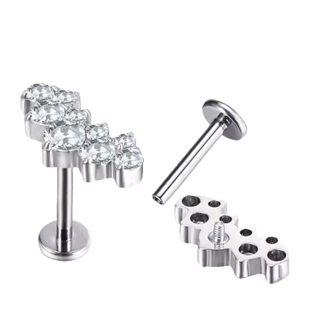 Piercing Labret - Titane F136 Stérile - Labret 538 avec pas de vis interne cluster 9 strass 1,2 x 8 mm*