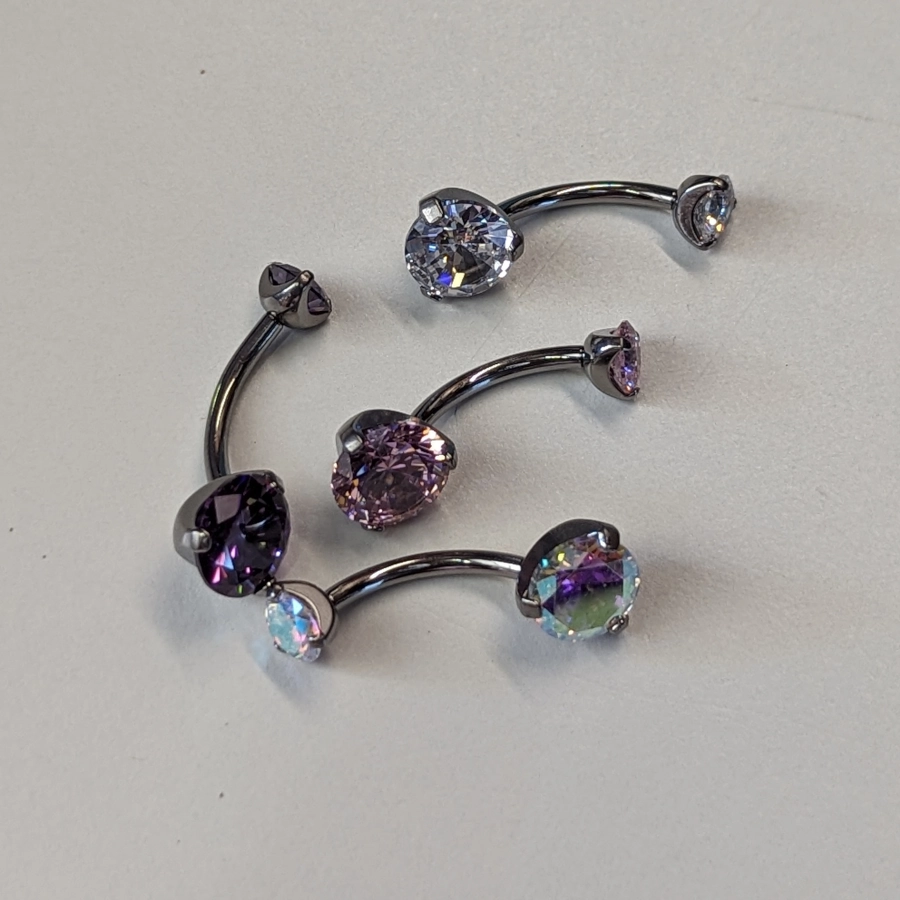 Banane Piercing - Banane Titane Hand Ink 02 - Banane en titane f136 avec pas de vis interne*