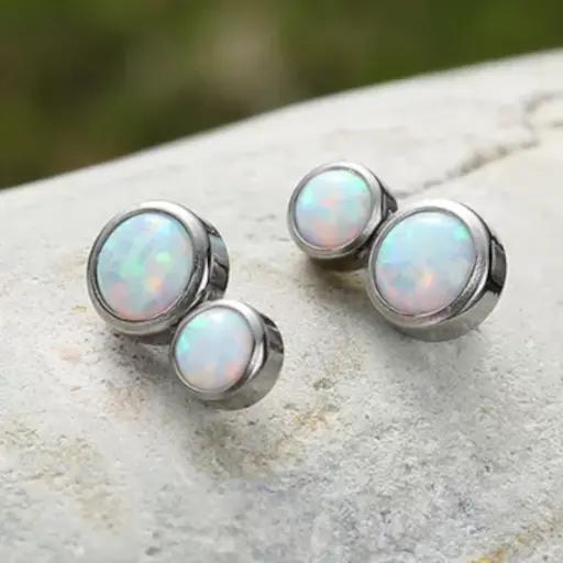 Piercing Embout - Titane Astm F136 - Embout 23 avec pas de vis interne hauteur 7 mm double opales*